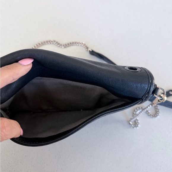 Rag and Bone Grommet Stylish Black Shoulder Bag w/ chain - Picture 5 of 13